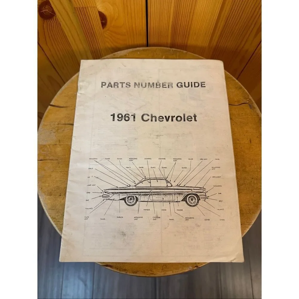 1961 Chevrolet 7 piece paper lot (6552)